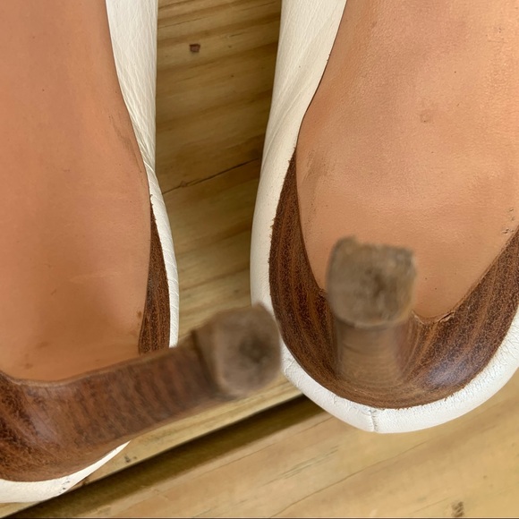 Miu Miu by Prada White Navy Blue Stripe Ribbon Heels Shoes Italy 38.5 Leather - Picture 12 of 14